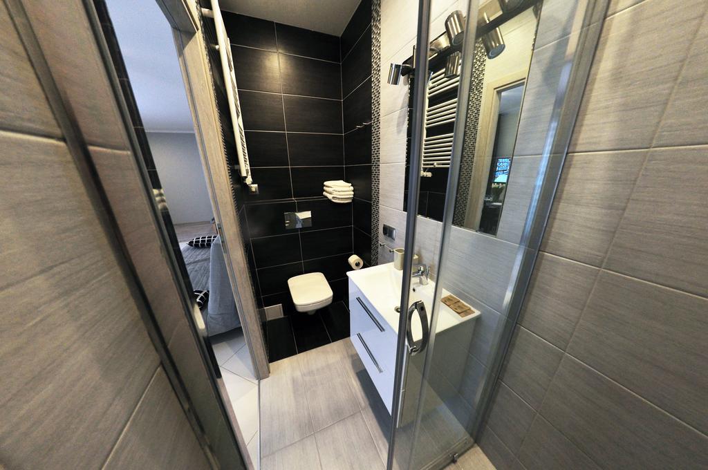 Moko Apartment Parking W Cenie Varsovia Exterior foto