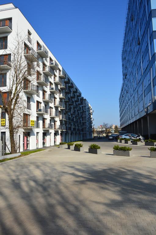 Moko Apartment Parking W Cenie Varsovia Exterior foto